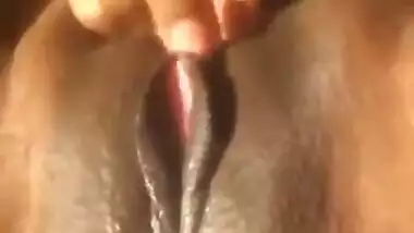 Horny Nri Aunty Fingering Her Juicy Pussy with Loud Moanas