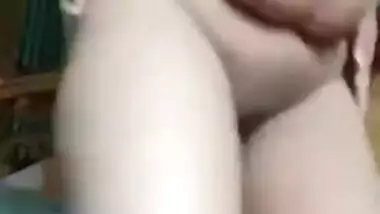 Horny Bangla Bhabhi Fingering