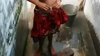 Village Girl Dressing After Bath Video