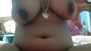 Desi Sexy bhabhi mastibet