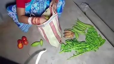 Indian Vegetables Selling Girl Has Hard Public Sex With Uncle