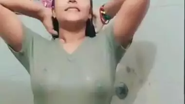 No Bra Bathing