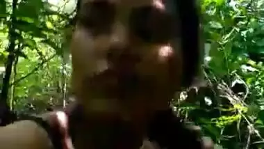 Desi cute village girl with lover Outdoor jangle