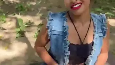 New Desi Young Girl Debut Video Straight from Forest Fun 8 Min