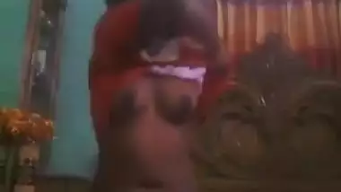 Super Horny Bangladeshi Girl Nude Dancing On Hindi Song
