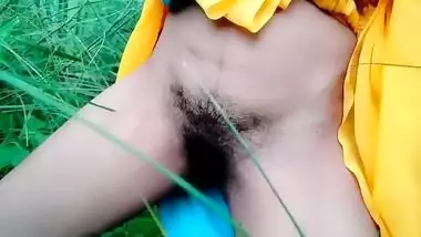 Outdoor Sex In Yellow Saree Indian Village Sex Video In Hindi Clear Audio Babita-x-singh