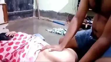 Desi Randi Ko Room Par Lakar Khub Chodai Ki