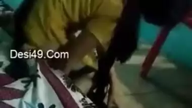 Guy films tiny Desi stepsister tries to get dressed in her bedroom