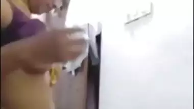 Young Anni rides on her Devara’s dick in Tamil sex MMS