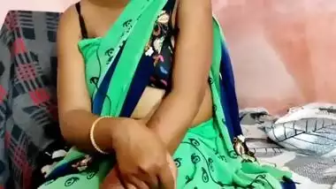 Masturbating in front of Indian maid Hindi roleplay HD Video In Clear Voice