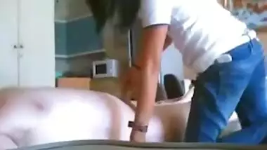 Sexy Desi Girl Sex Massage MMS Leaked