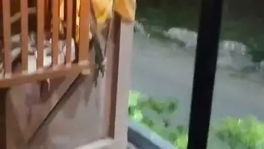 Roadside romance and sex caught by employee viral clip