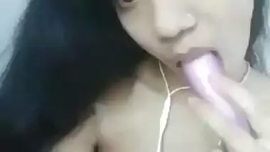 Skinny Desi girl masturbating pussy with brinjal