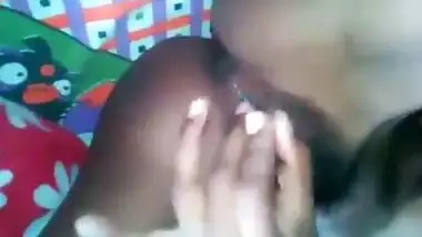 Horny girl filling her wet pussy with candle !!