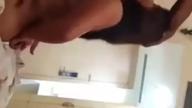 Desi bhabi sucking and doggy style fucking in hotel room
