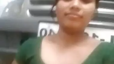 Desi maid fingering selfie video