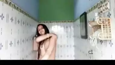 Cute Boudi Nude Bathing Record