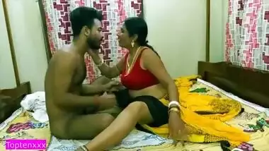Indian hot milf Aunty getting horny for fucking with me but i am teen boy!! clear hindi audio