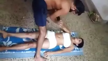 Mallu Wife Massage Video For Vishu