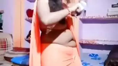 Hot Bhabhi Big Navel !!! Vdo No 33