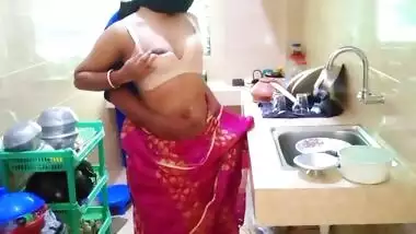Desi Couple Real Fucking In Kitchen Room With Loud Moaning
