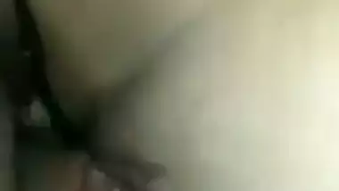 Desi girl nude hot sex with peeing during fuck