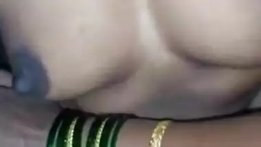Indian Bhabhi peeing