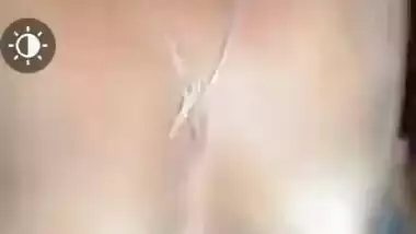 Tamil wife boobs and pussy show to hubby on VC