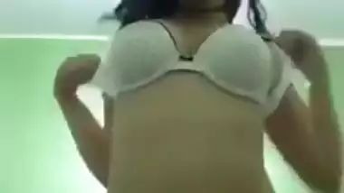 Cute Girl Showing Boobs and Pussy