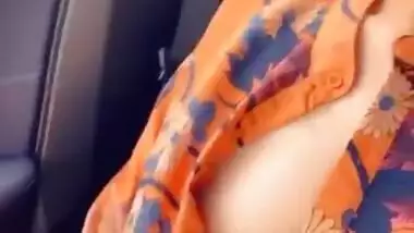 Pakistani car fingering sex