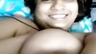 Exposing tits is the first XXX thing for the Indian to do after waking up