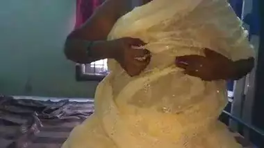 indian bhabhi hot show will help to make u cum