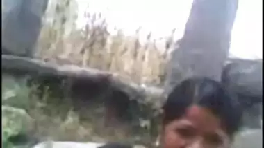indian village fucked while filling water at well