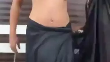 Black Saree Showing Boobs with Nipple Clamps on Live