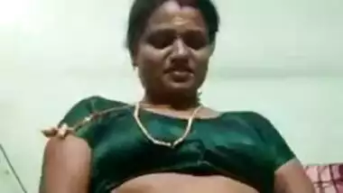 Tamil aunty nude selfie video for Tamil aunty lovers