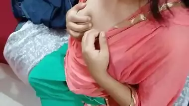 Nokrani Ki Beti Ko Pese Ke Badle Me Jabardasti Choda