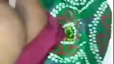 Desi Bhabhi anal pushing with a candle