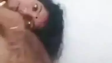 Mature desi home porn video of an unsatisfied horny aunty