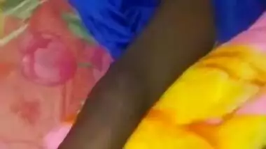 Dehati pussy fingering leaked MMS video