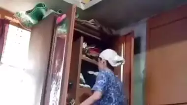 Desi Sister Changing Hidden