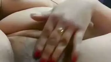 Desi Cuby Girl Hard Fingaring