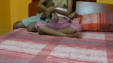 Desi Bhabhi In Indian Couple Chudai In Hotel Room