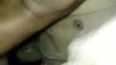 Indian hot college gf sucking with wet pussy 