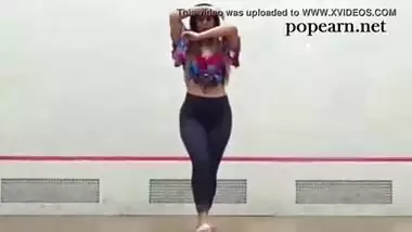 desi girl in tight leggings sexy dance on deewani mastani song