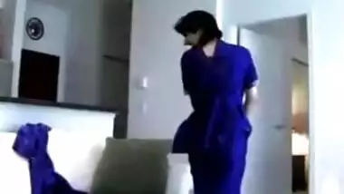 Slim Pakistani Bhabhi Enjoys Hard Sex With Old Lusty Man