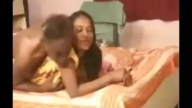 Young mallu maid home sex with aged owner and making free porn clip