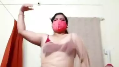 Desi Indian married unsatisfied bhabhi