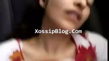 Sexy Pakistani Babe Banged Inside Car