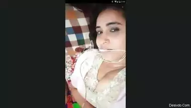 Boobs popout from nighty