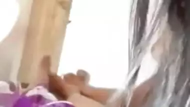 Sexy SriLankan girl blowjob video
